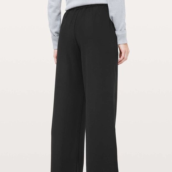 Lululemon Noir Pant *Woven Black Wide Leg Tie Waist Pants- Size 2 - Picture 5 of 14